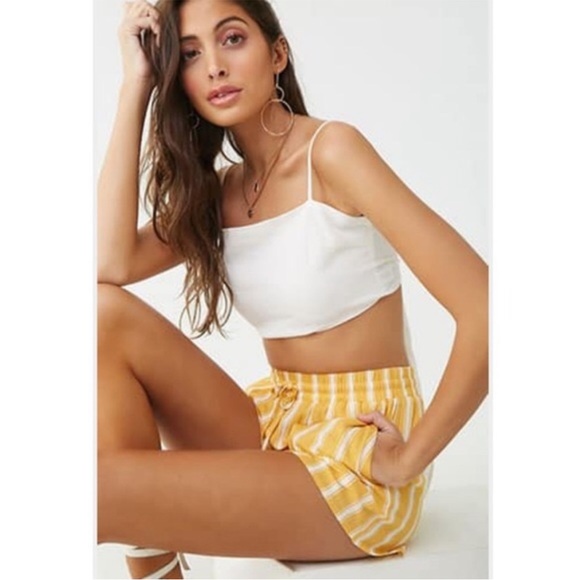 Forever 21 pin striped shorts - Picture 9 of 9